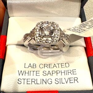 NWT. White Sapphire Sterling Silver Ring. Size: 7.